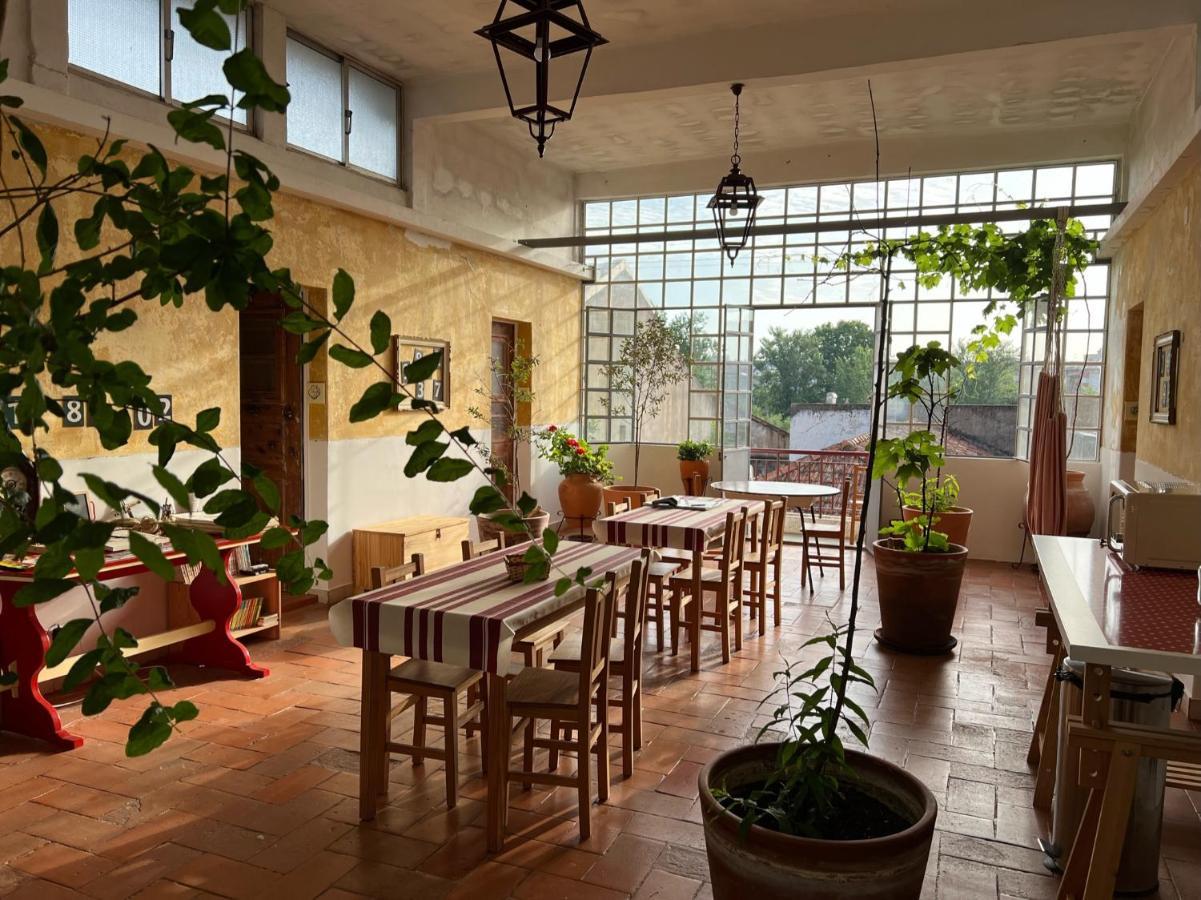 טומאר Residencial Avenida Hostel מראה חיצוני תמונה