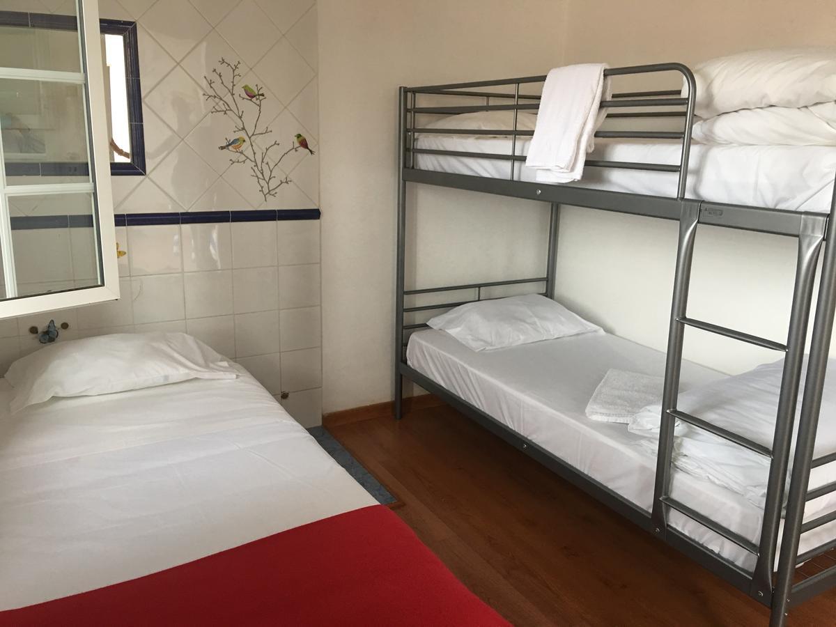 טומאר Residencial Avenida Hostel מראה חיצוני תמונה